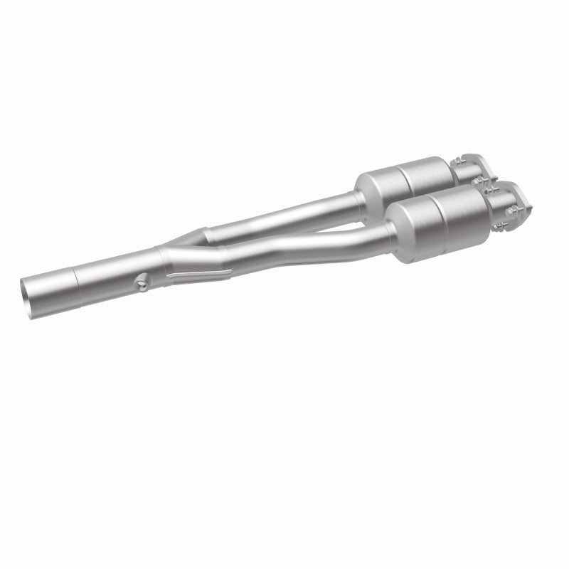 MagnaFlow Direct Fit Catalytic Converter 01-05 Audi TT Quattro 1.8L