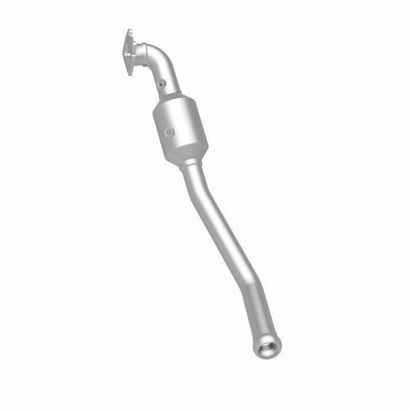 MagnaFlow Direct Fit Catalytic Conv 13-18 Dodge Durango 3.6L V6 / 13-18 Jeep Grand Cherokee 3.6L V6