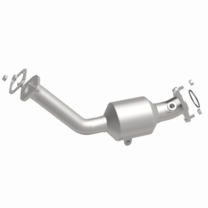 MagnaFlow 16-19 Infiniti Q50 3.0L Rear Left Underbody Direct-Fit Catalytic Converter