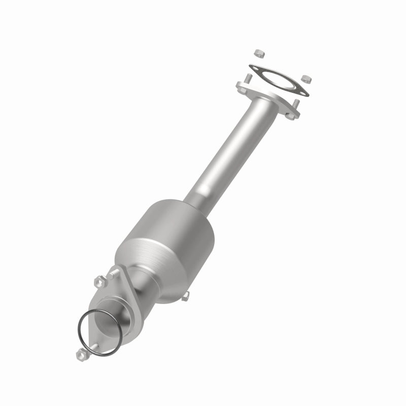 MagnaFlow 16-19 Infiniti Q50 3.0L Rear Left Underbody Direct-Fit Catalytic Converter