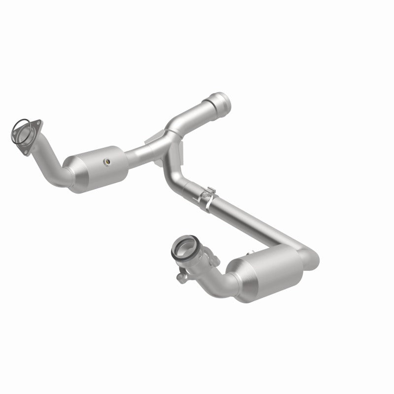 MagnaFlow 19-20 Chevrolet Silverado 1500 6.2L Single Underbody Direct-Fit Catalytic Converter