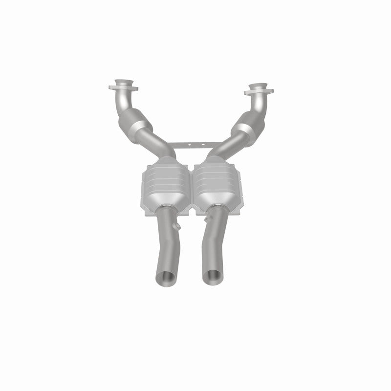 MagnaFlow Direct Fit Catalytic Converter 2004 Chevy Corvette 5.7L