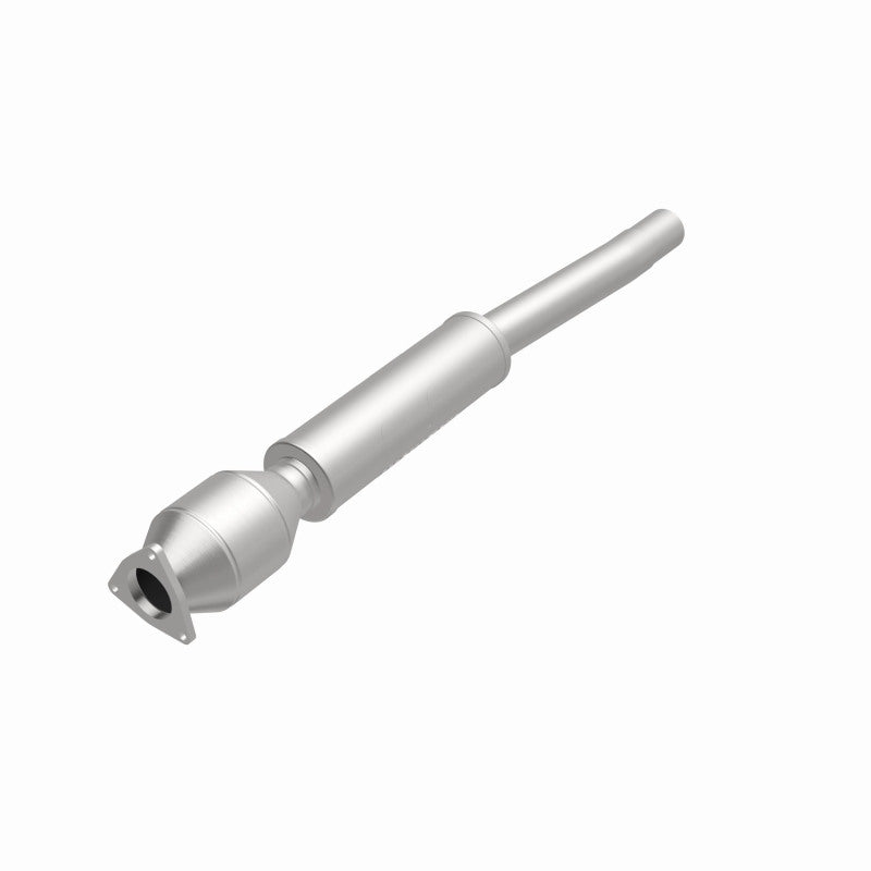 MagnaFlow Direct Fit Catalytic Converter 04/06 VW Phaeton 4.2L Rear Passenger Side