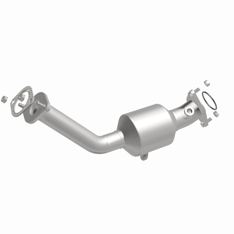 MagnaFlow 16-19 Infiniti Q50 3.0L Rear Left Underbody Direct-Fit Catalytic Converter