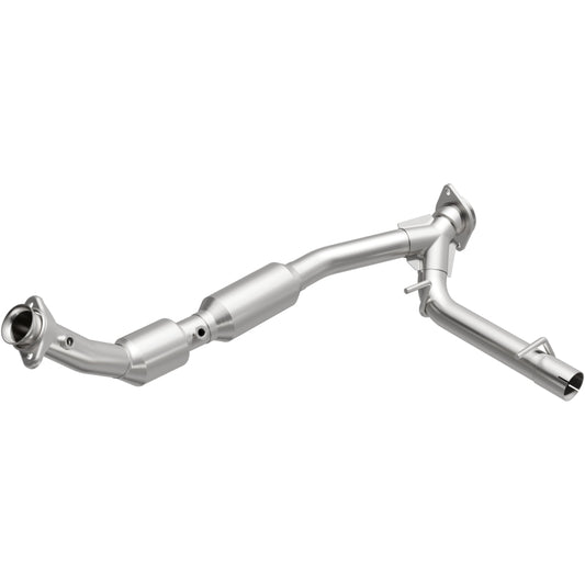 MagnaFlow 03-04 Lincoln Navigator 5.4L Direct Fit Converter