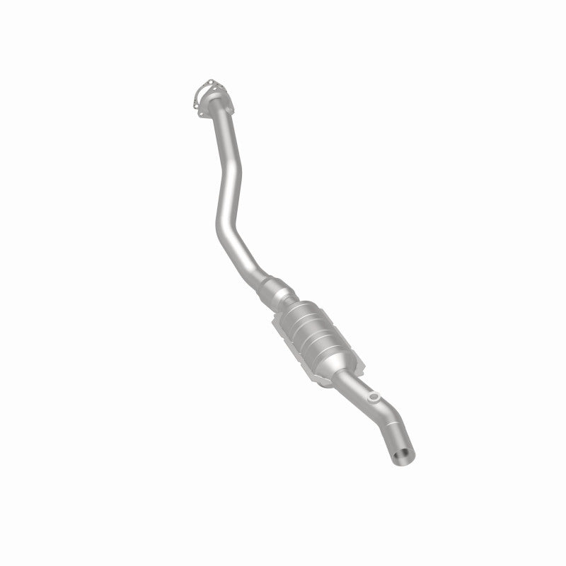 MagnaFlow Direct Fit Catalytic Converter 96-99 Audi A4/A4 Quattro 2.8L D/S (49 State)