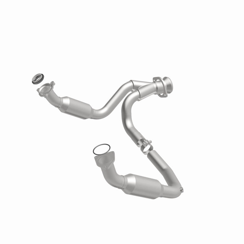 MagnaFlow Direct Fit Catalytic Converter 2007-2008 Cadillac Escalade 6.2L