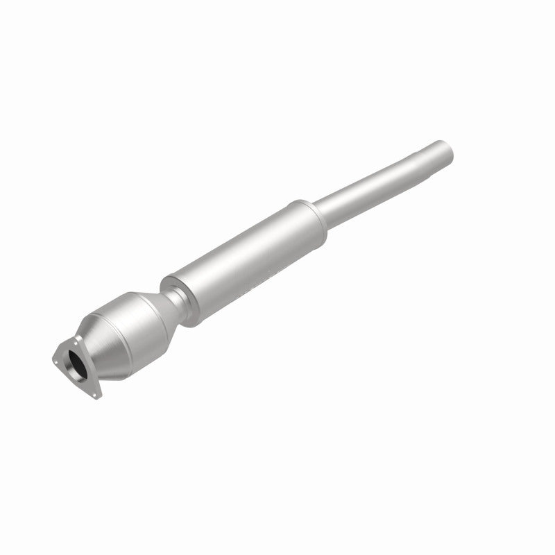 MagnaFlow Direct Fit Catalytic Converter 04/06 VW Phaeton 4.2L Rear Passenger Side