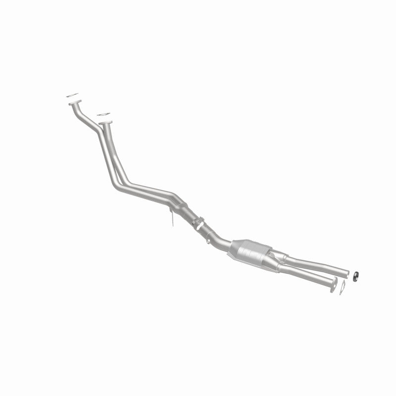 MagnaFlow Direct Fit Catalytic Converter BMW 80 88