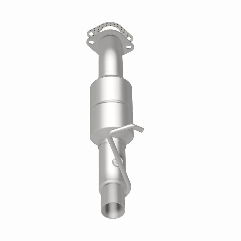 MagnaFlow Direct Fit Catalytic Converter 05 Silverado 2500HD 6.0L