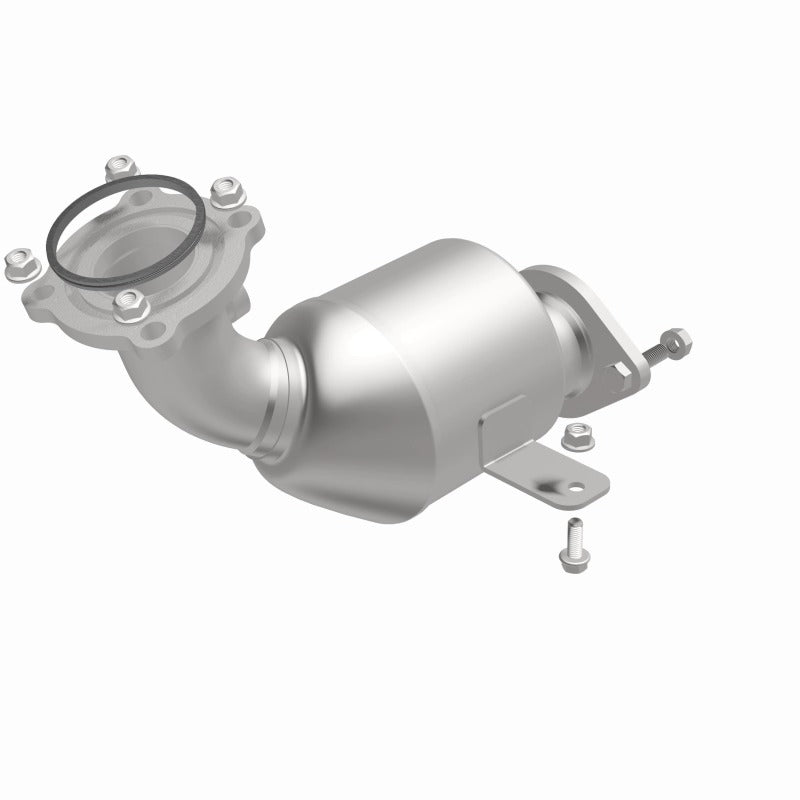 MagnaFlow 16-20 Chevrolet Camaro 6.2L Right Underbody Direct-Fit Catalytic Converter