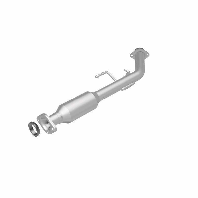 MagnaFlow Direct Fit Catalytic Converter 01-03 Toyota Sienna 3.0L