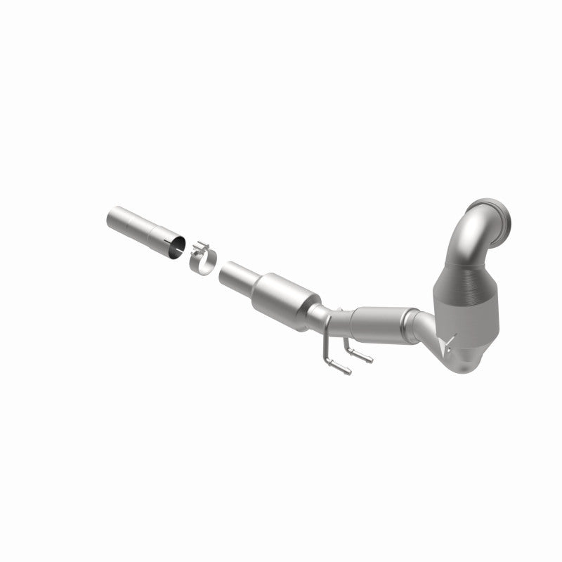 MagnaFlow Direct Fit Catalytic Converter 15-17 Volkswagen Golf / GTI