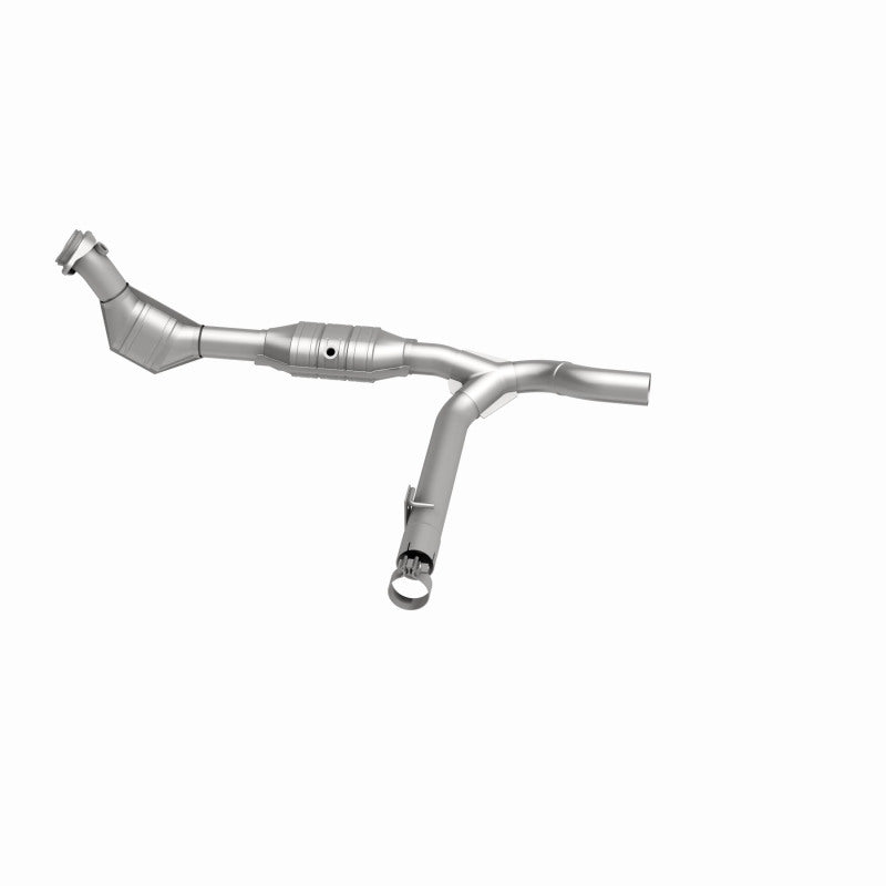 MagnaFlow Direct Fit Catalytic Converter 99-00 Ford F-150 4.6L