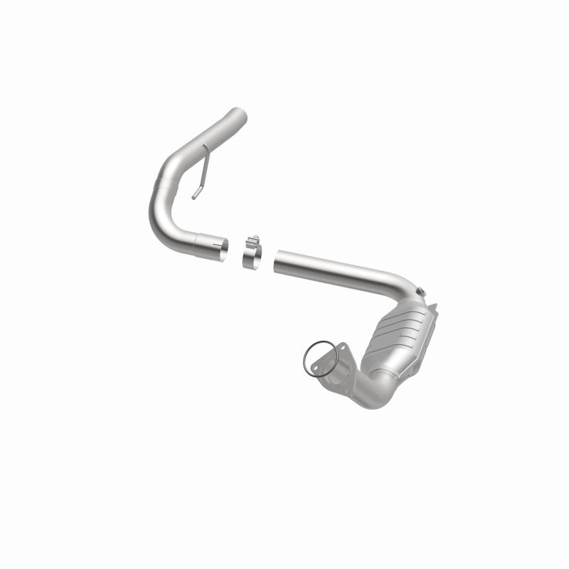 MagnaFlow Direct Fit Catalytic Conv 02-06 Cadillac Escalade / 02-06 GM Yukon (Inc Denali) 6.0L D/S