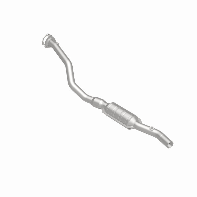 MagnaFlow Direct Fit Catalytic Converter 96-99 Audi A4/A4 Quattro 2.8L D/S (49 State)