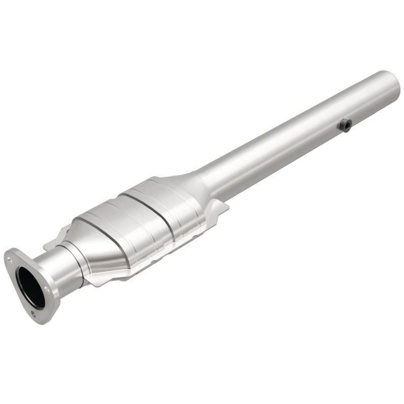 MagnaFlow Direct Fit Catalytic Converter 1999 Ford E250 5.4L