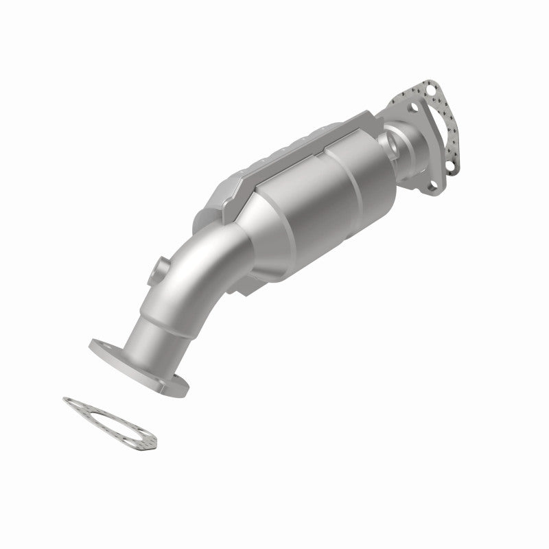 MagnaFlow Direct Fit Catalytic Converter Audi 97-05 A4/A4 Quattro / Volkswagen 00-05 Passat 1.8L