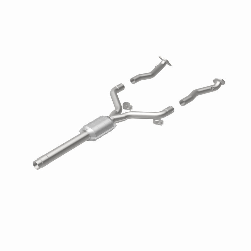 MagnaFlow Direct Fit Catalytic Converter 96-97 Lexus LS400 4.0L rear