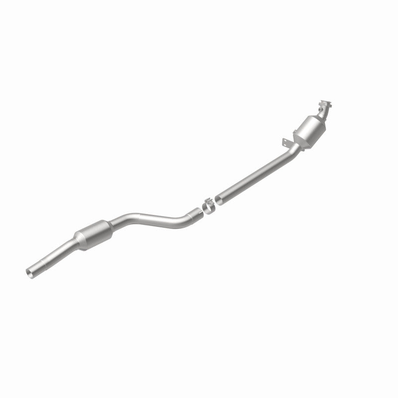 MagnaFlow 12-14 C350 V6 3.5 OEM Underbody Direct Fit Converter