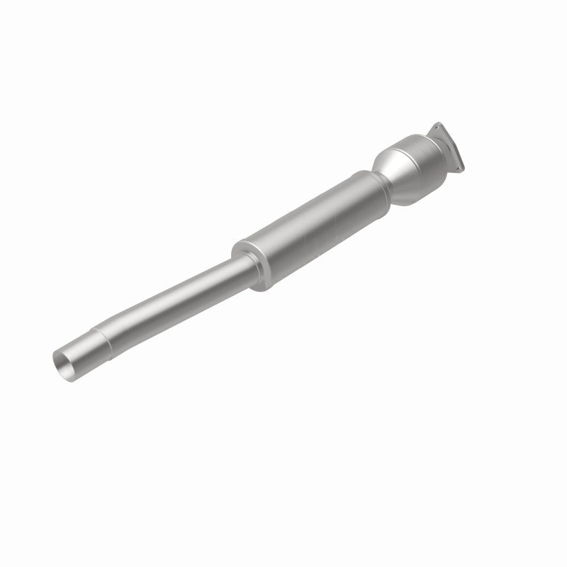 MagnaFlow Direct Fit Catalytic Converter 04/06 VW Phaeton 4.2L Rear Passenger Side