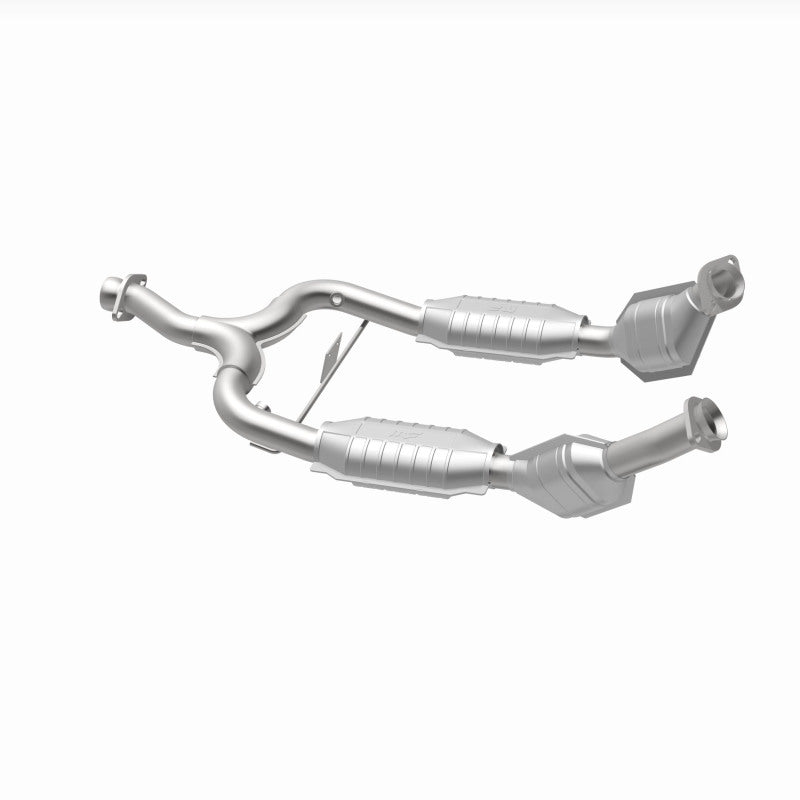 MagnaFlow Direct Fit Catalytic Converter 94-95 Ford Mustang 3.8L Tier 1 (California)