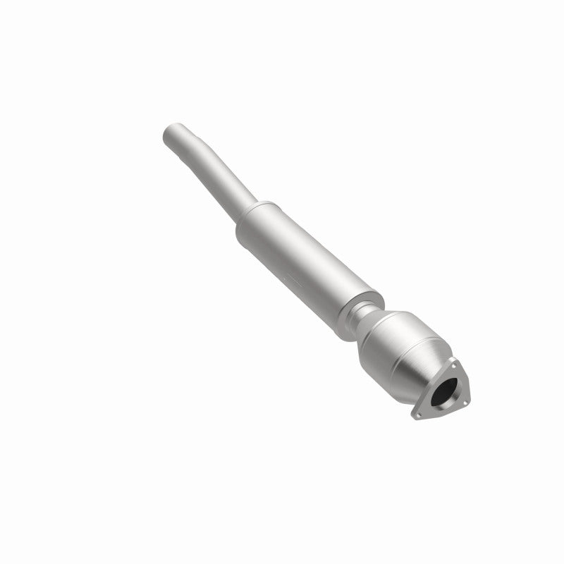 MagnaFlow Direct Fit Catalytic Converter 04/06 VW Phaeton 4.2L Rear Passenger Side