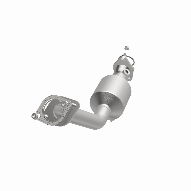 MagnaFlow 16-19 Infiniti Q50 3.0L Rear Left Underbody Direct-Fit Catalytic Converter