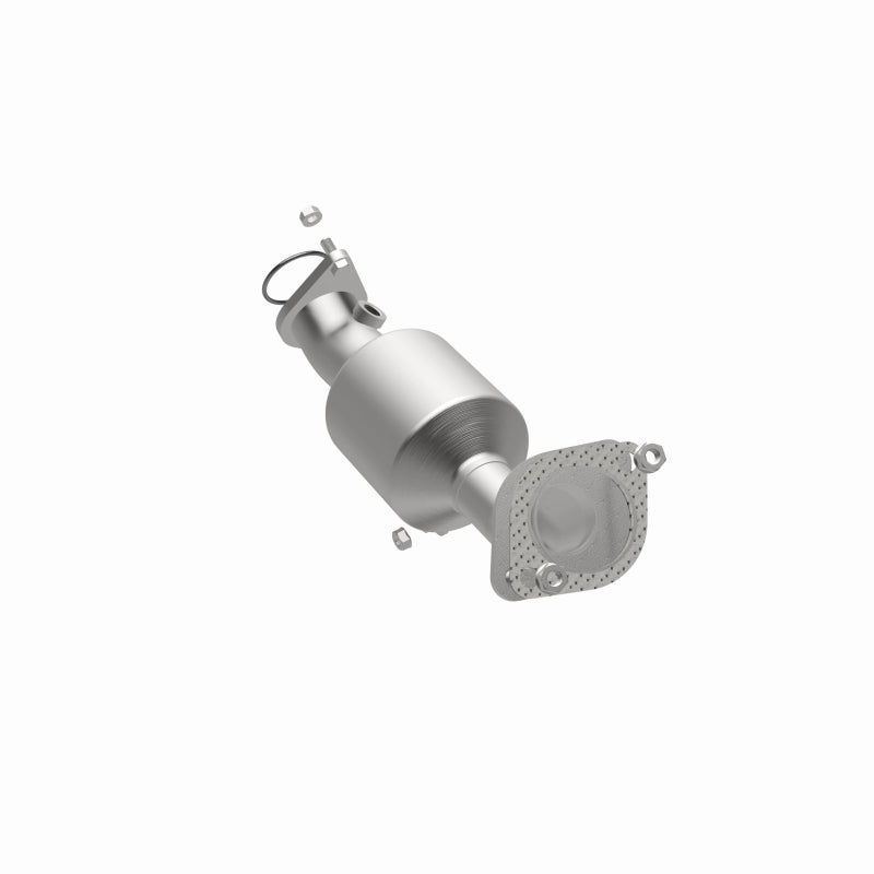 MagnaFlow 16-19 Infiniti Q50 3.0L Rear Left Underbody Direct-Fit Catalytic Converter