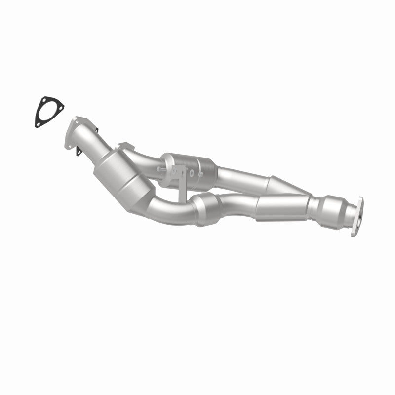 MagnaFlow Direct Fit Catalytic Converter 04-06 VW Touareg 3.2L