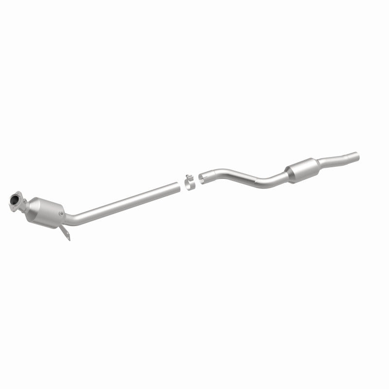 MagnaFlow 12-14 C350 V6 3.5 OEM Underbody Direct Fit Converter
