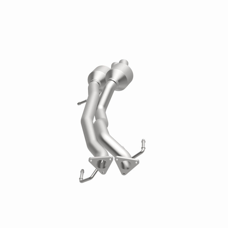 MagnaFlow Direct Fit Catalytic Converter 07-09 Audi Q7 3.6L Manifold