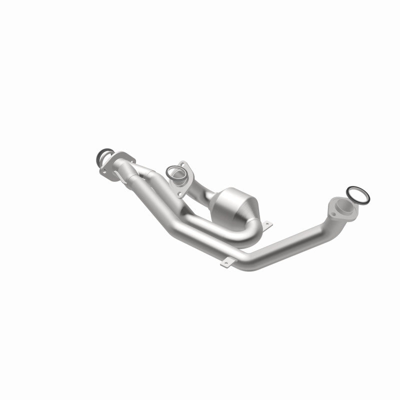 MagnaFlow Direct Fit Catalytic Converter 01-03 Toyota Sienna 3.0L fr