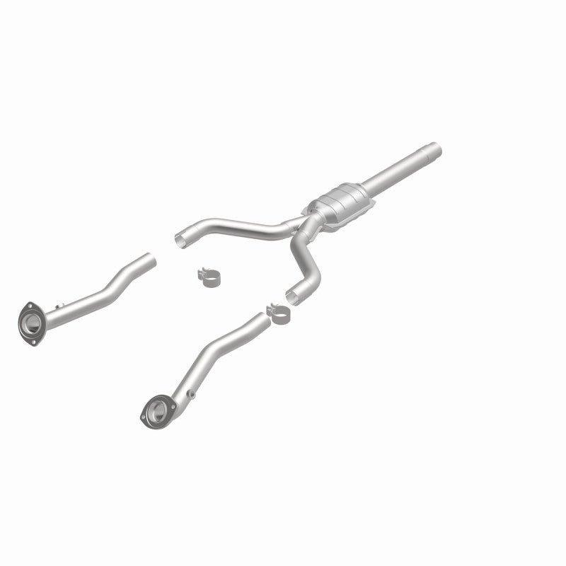 MagnaFlow Direct Fit Catalytic Converter 96-97 Lexus LS400 4.0L rear