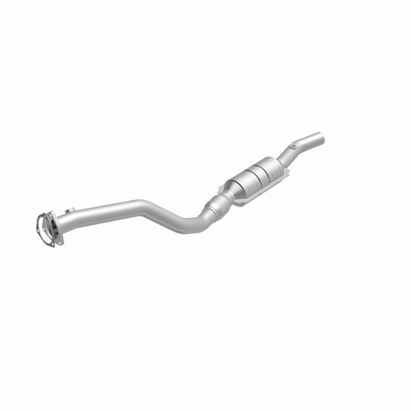 MagnaFlow Direct Fit Catalytic Converter 96-99 Audi A4/A4 Quattro 2.8L D/S (49 State)
