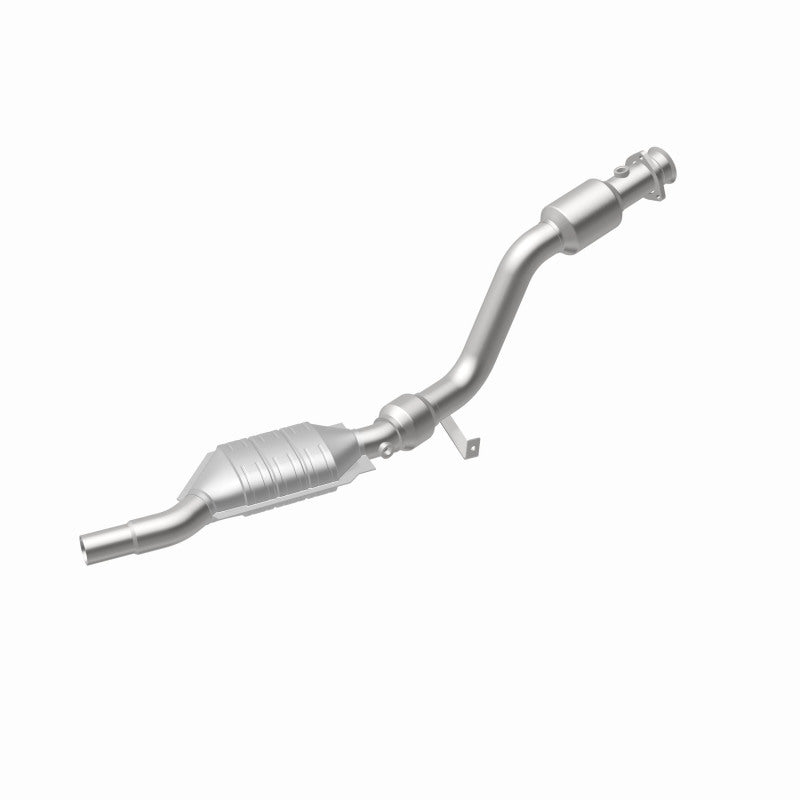 MagnaFlow Direct Fit Catalytic Converter 04-05 Audi Allroad 4.2L Driver Side