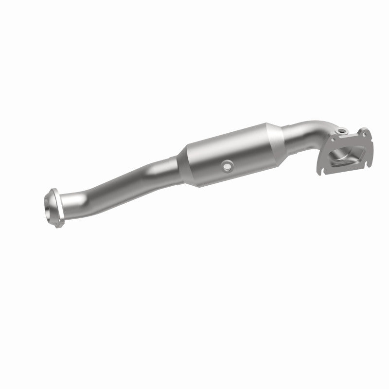 MagnaFlow Direct Fit Catalytic Converter 15-19 Ram 1500 3.6L OEM Grade Fed/EPA Compliant Manifold