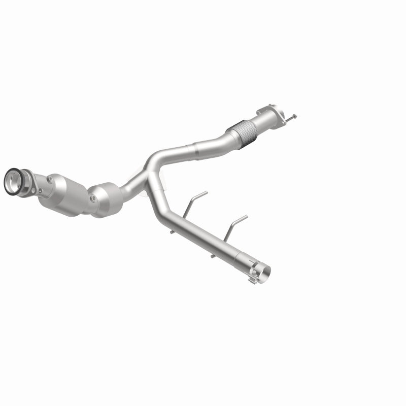 MagnaFlow 22-24 Ford Expedition 3.5L w/ Dual Exhaust Right Underbody Direct-Fit Catalytic Converter