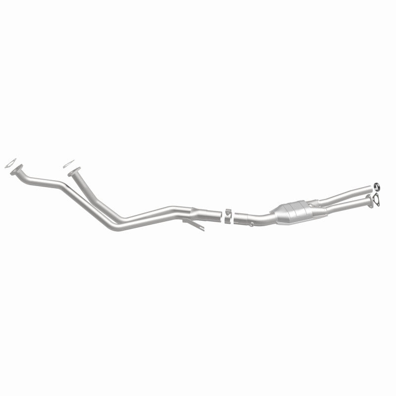 MagnaFlow Direct Fit Catalytic Converter BMW 80 88