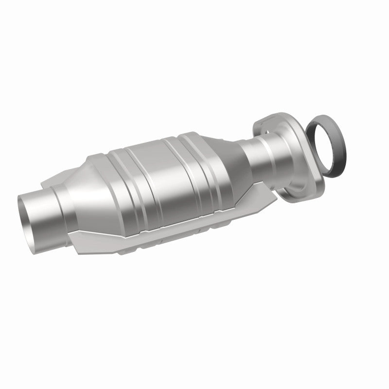 MagnaFlow Direct Fit Catalytic Converter 01-03 Highlander underbody