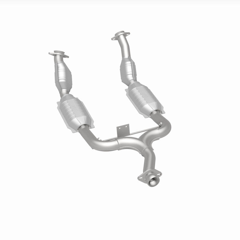 MagnaFlow Direct Fit Catalytic Converter 94-95 Ford Mustang 3.8L Tier 1 (California)