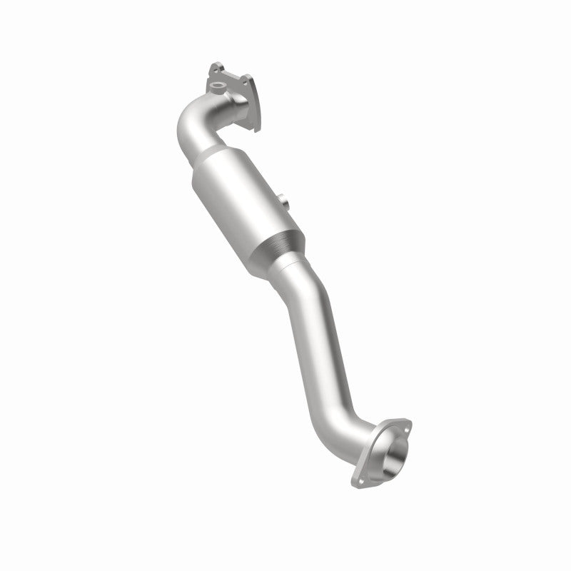 MagnaFlow Direct Fit Catalytic Converter 15-19 Ram 1500 3.6L OEM Grade Fed/EPA Compliant Manifold