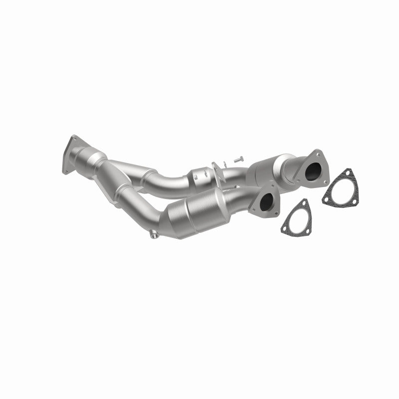 MagnaFlow Direct Fit Catalytic Converter 04-06 VW Touareg 3.2L