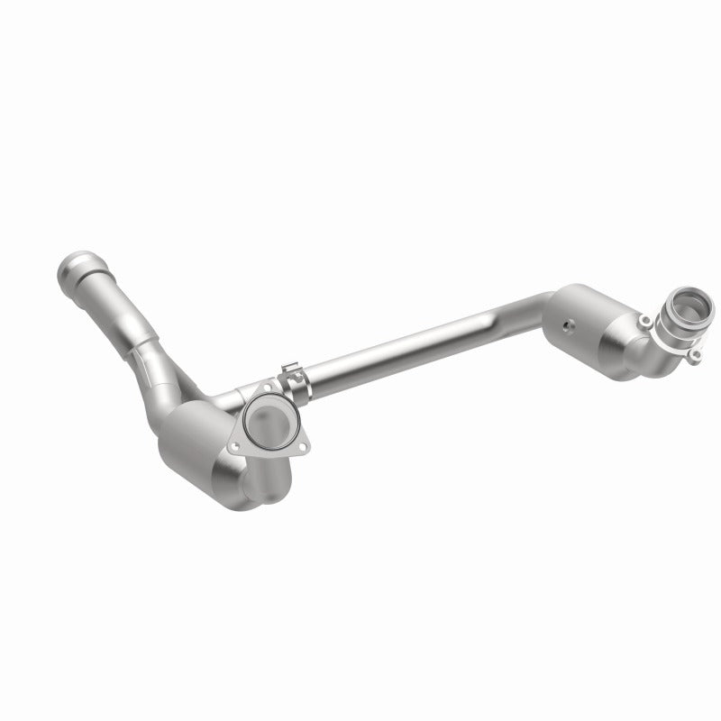 MagnaFlow 19-20 Chevrolet Silverado 1500 6.2L Single Underbody Direct-Fit Catalytic Converter