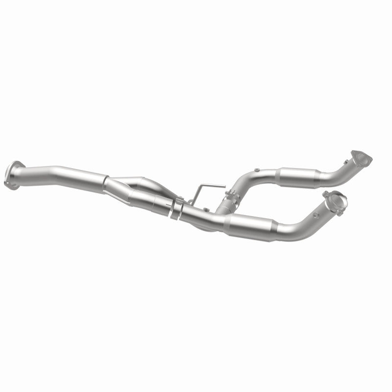 MagnaFlow 11-15 Chevrolet Silverado 2500 HD 6.0L Direct Fit Converter