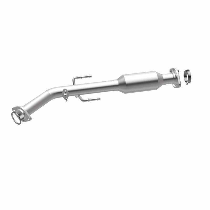 MagnaFlow Direct Fit Catalytic Converter 01-03 Toyota Sienna 3.0L