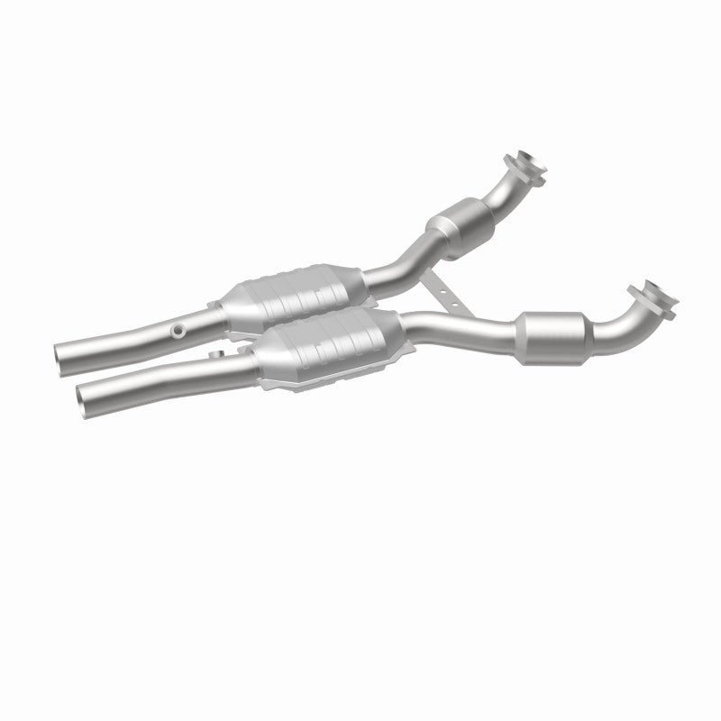 MagnaFlow Direct Fit Catalytic Converter 2004 Chevy Corvette 5.7L
