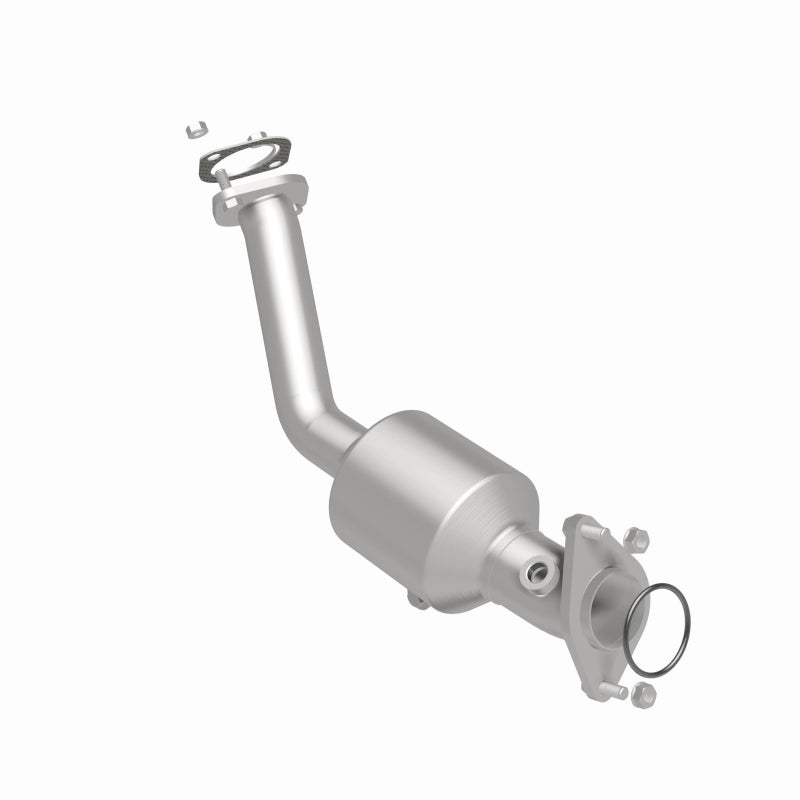 MagnaFlow 16-19 Infiniti Q50 3.0L Rear Left Underbody Direct-Fit Catalytic Converter