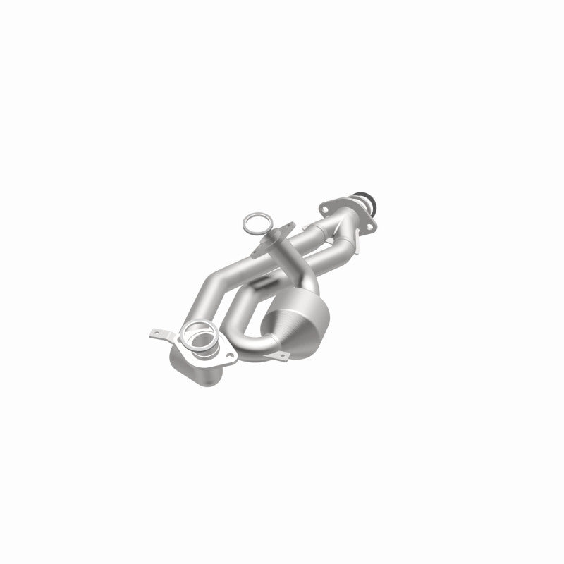 MagnaFlow Direct Fit Catalytic Converter 01-03 Toyota Sienna 3.0L fr