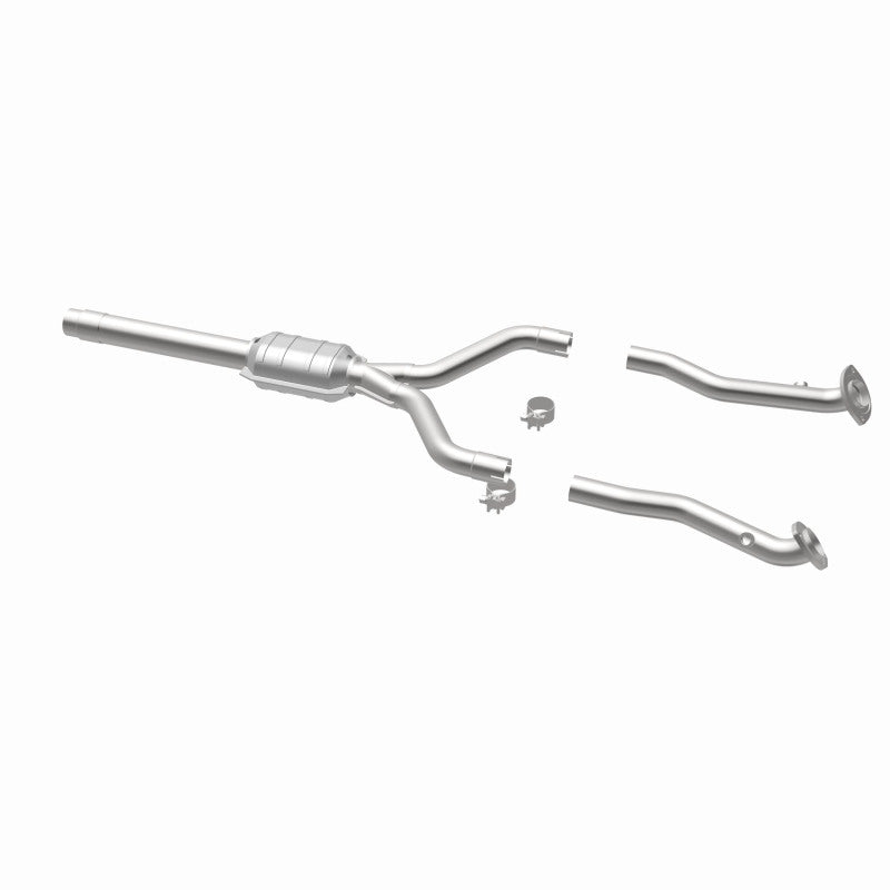 MagnaFlow Direct Fit Catalytic Converter 96-97 Lexus LS400 4.0L rear